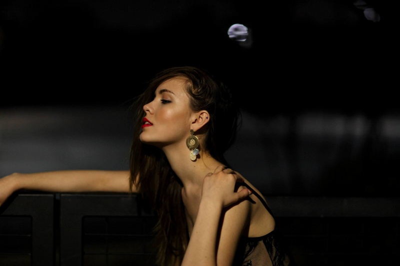 Female model photo shoot of Francesca Klink