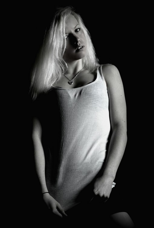 Female model photo shoot of Naomi  Jane