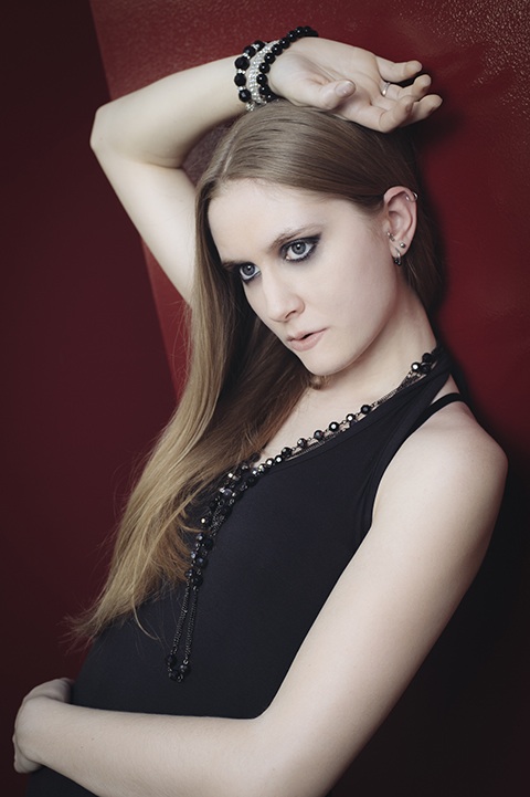 Female model photo shoot of Victoria Judeth
