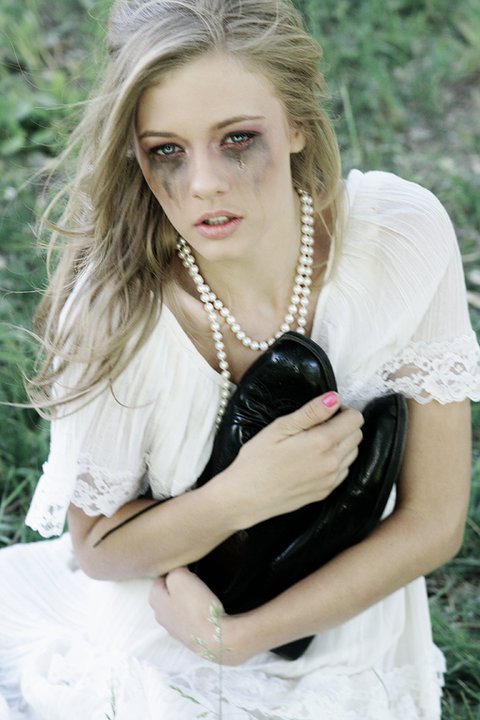 Female model photo shoot of JENNE ANNE Make Up Hair
