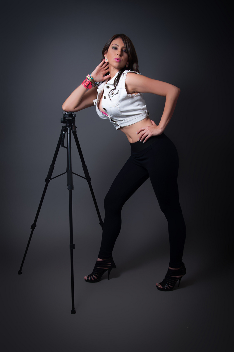 Female model photo shoot of Carmen Stephen in VENEZUELA