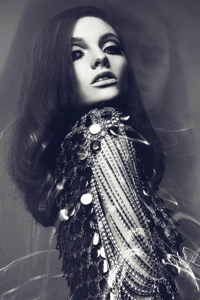Female model photo shoot of Anna Volosenko