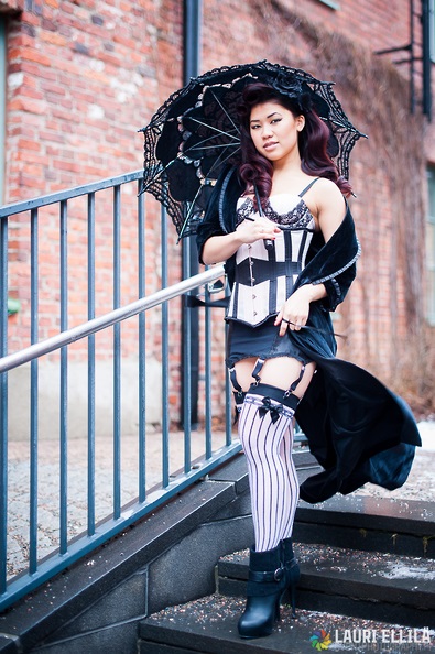 Female model photo shoot of Van Yen