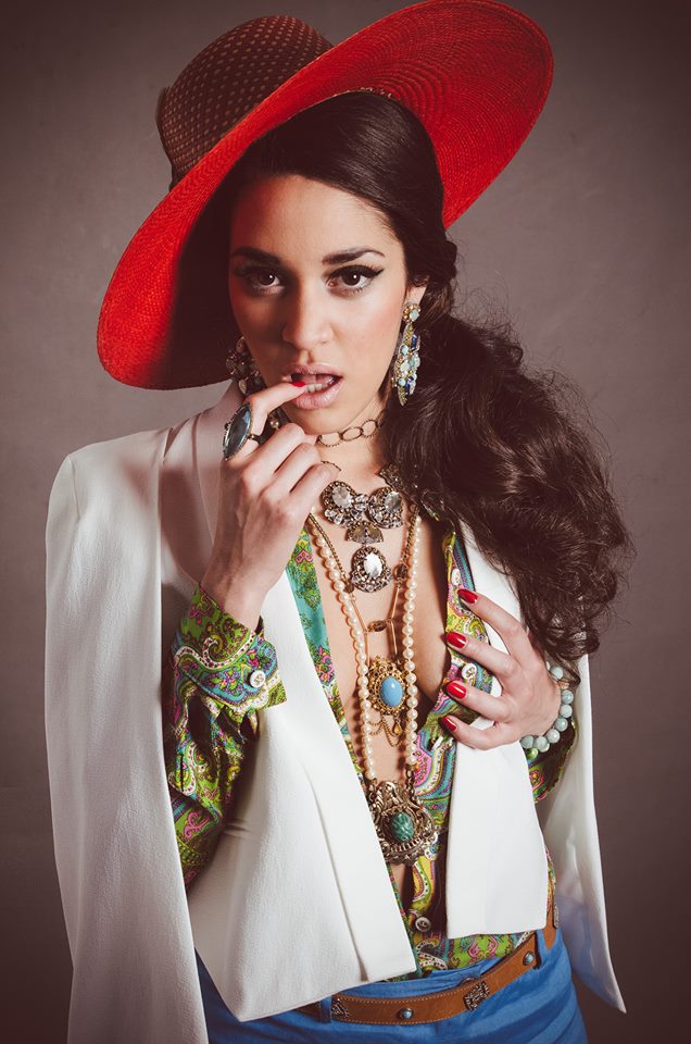 Female model photo shoot of Fran Collazo