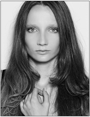 Female model photo shoot of AlexJansen