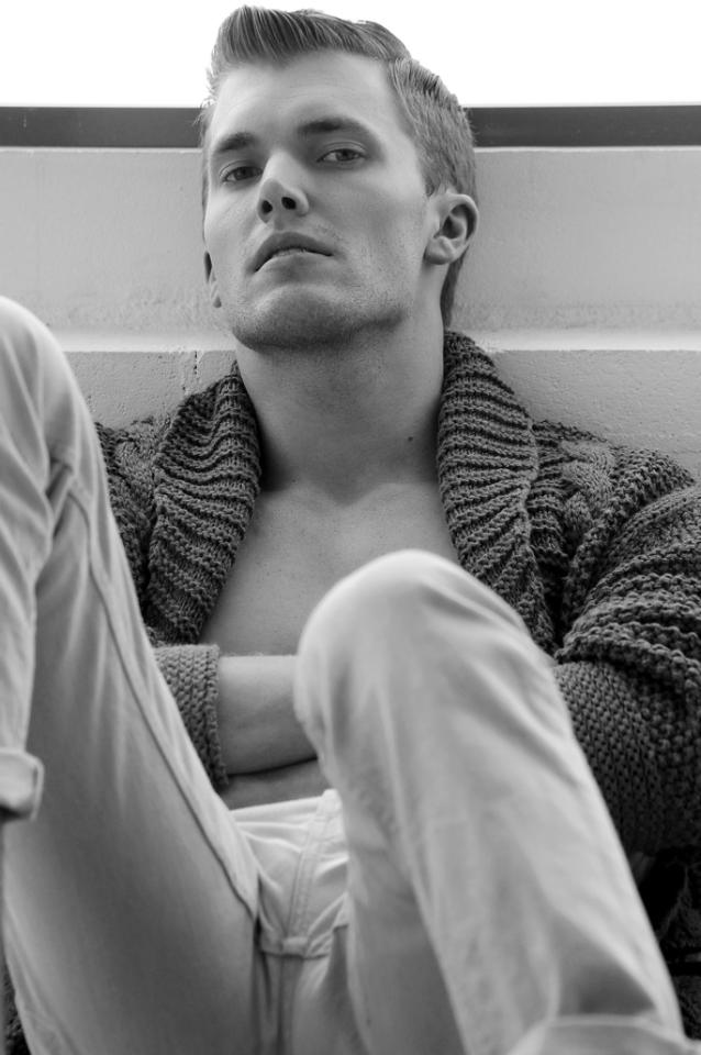 Male model photo shoot of JordanRayEastin
