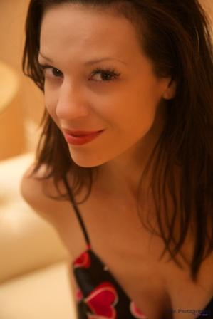 Female model photo shoot of Emily R Jordan by Max Photography PA in Las Vegas/Wynn Hotel Suite