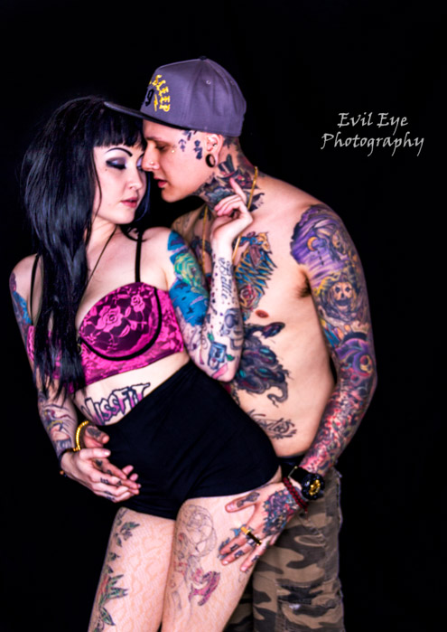 Male and Female model photo shoot of Evil Eye Phot0graphy and The Queen CurbCheck in Las Vegas