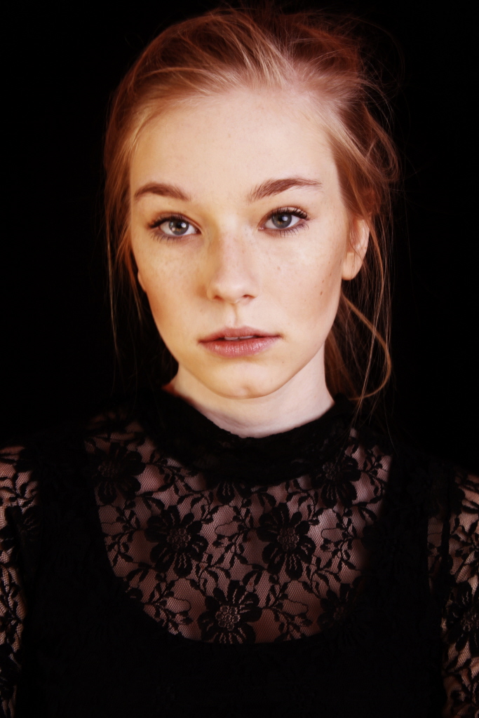 Female model photo shoot of KarolinaFin