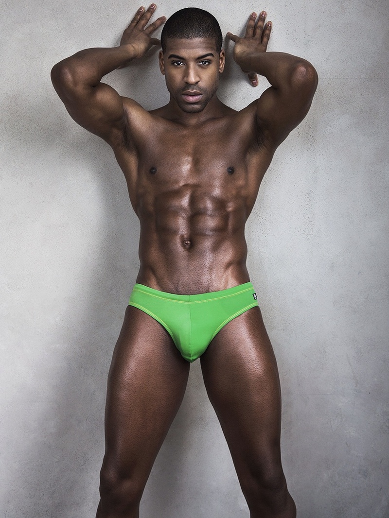 Male model photo shoot of Gerald Washington by Peter D Brown