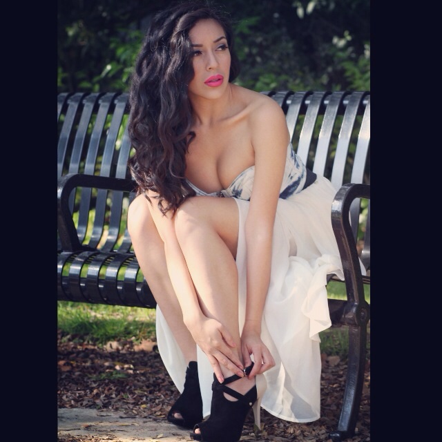 Female model photo shoot of Mireya Lopez