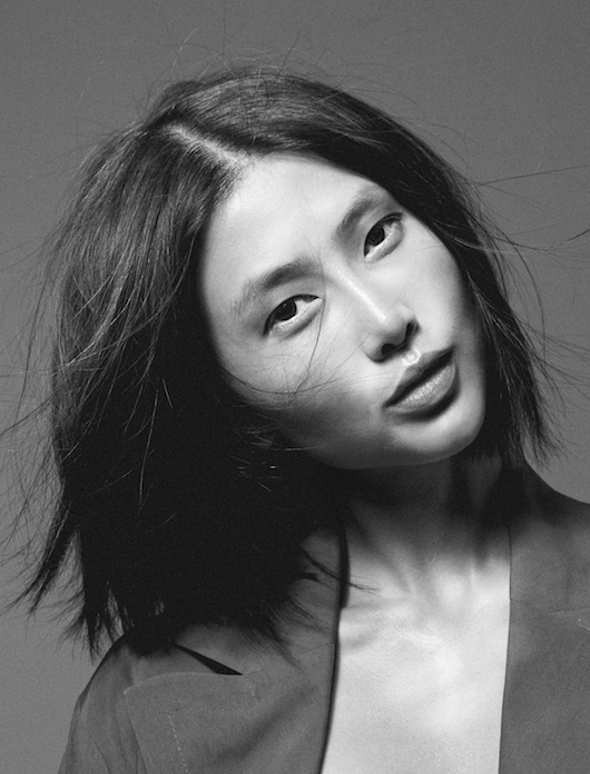 Female model photo shoot of Jiyueran