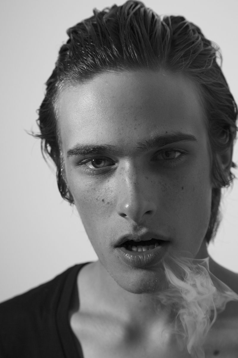 Male model photo shoot of DANIEL PIMENTEL