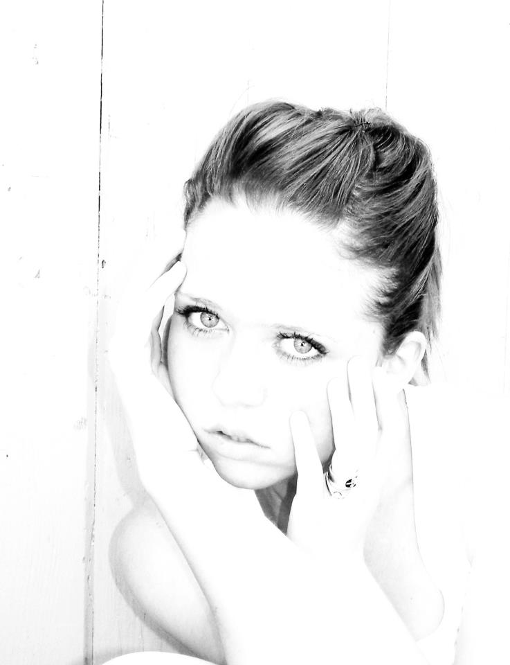 Female model photo shoot of BelleOr Photography 