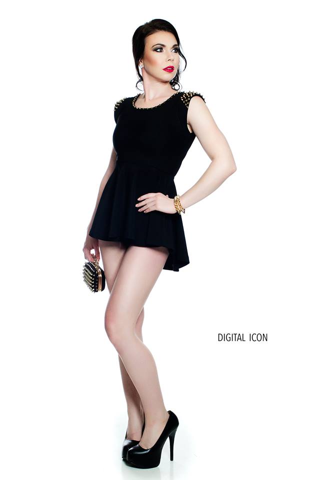 Female model photo shoot of AddisonMinx by digitalicon in Digital Icon