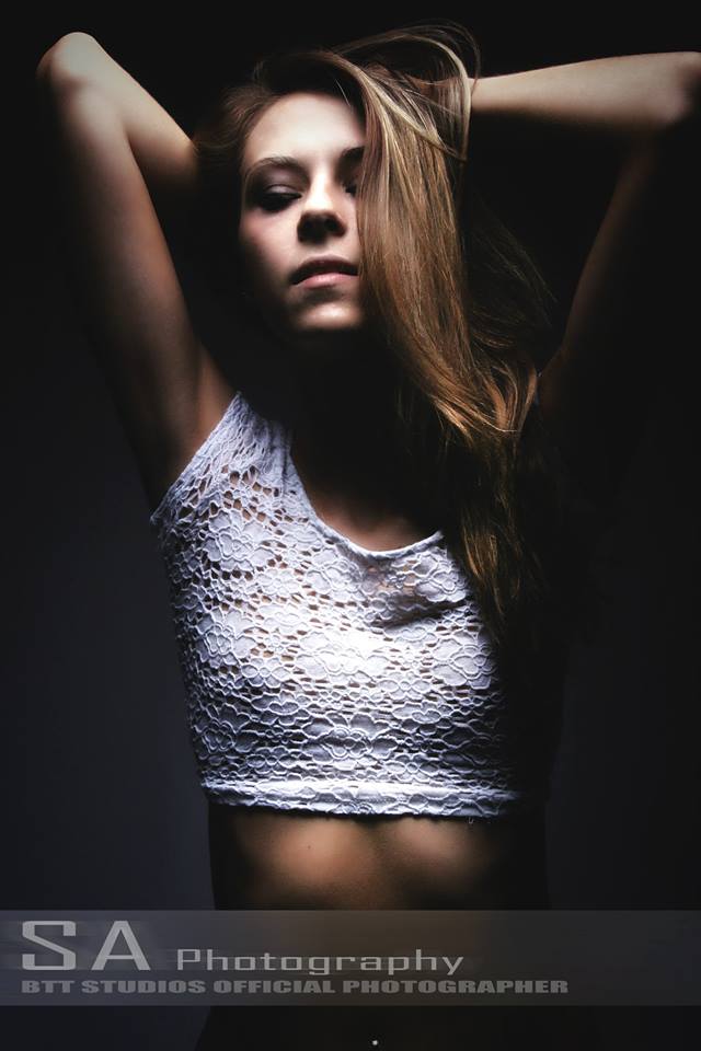 Female model photo shoot of BrookeNycole