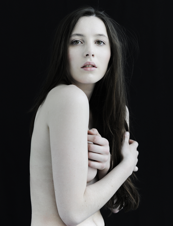 Female model photo shoot of SiennaLula