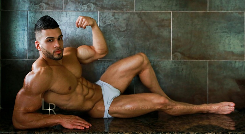 Male model photo shoot of Gerardo Mangual in Miami