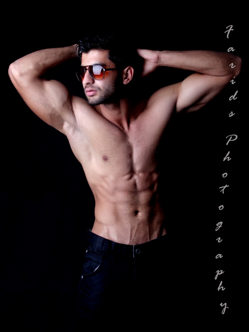 Male model photo shoot of farid Irshad