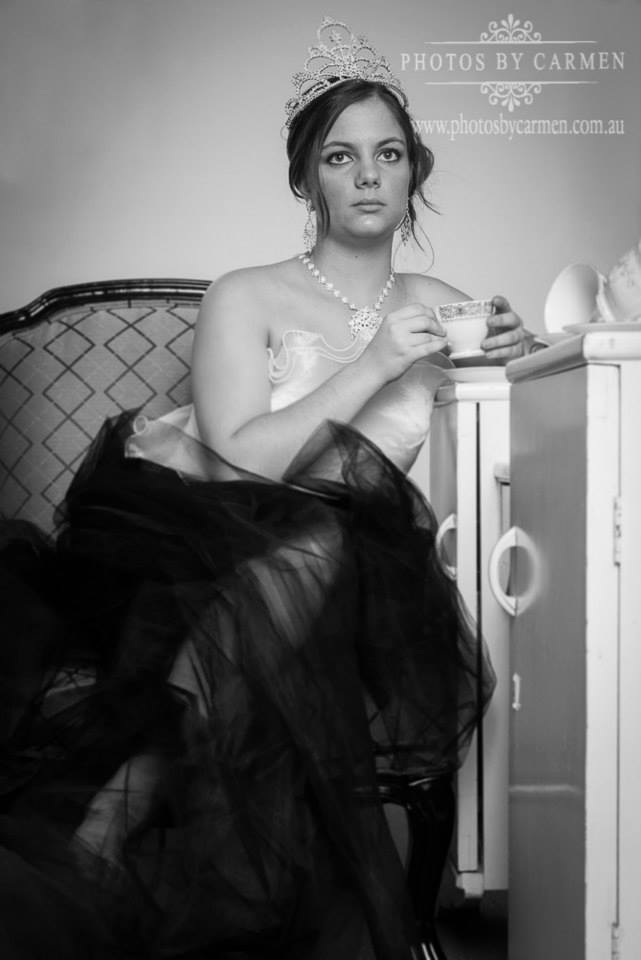 Female model photo shoot of Coralee Mary by Carmen Hunn