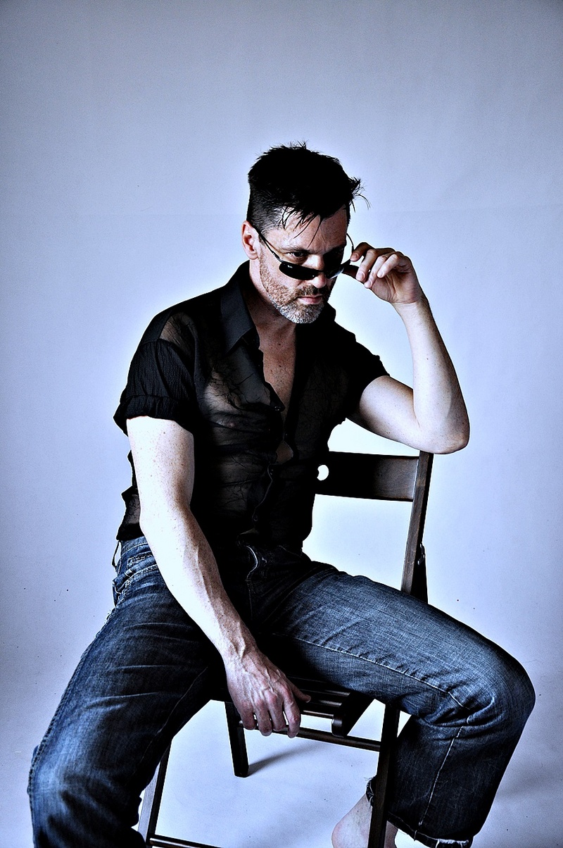 Male model photo shoot of Jonathan Daven by karl r in London
