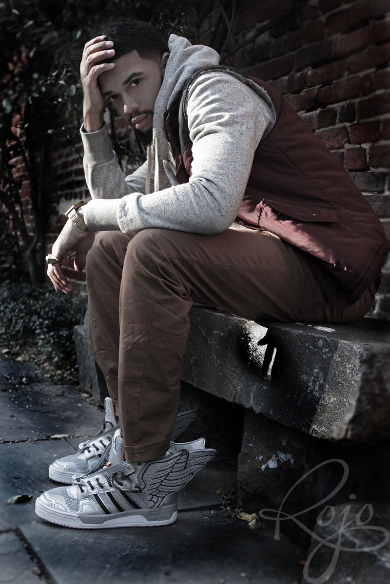 Male model photo shoot of _Rojo_ in Maryland