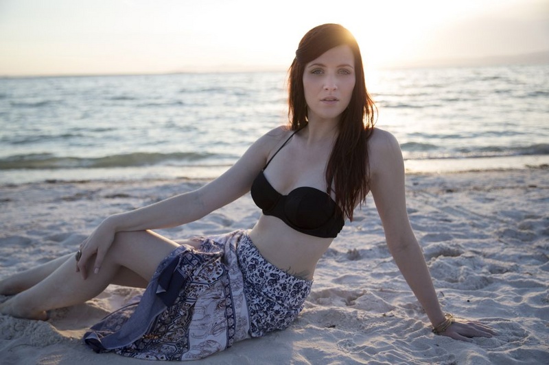 Female model photo shoot of Laurel Mona by cspphoto in Tampa, Fl