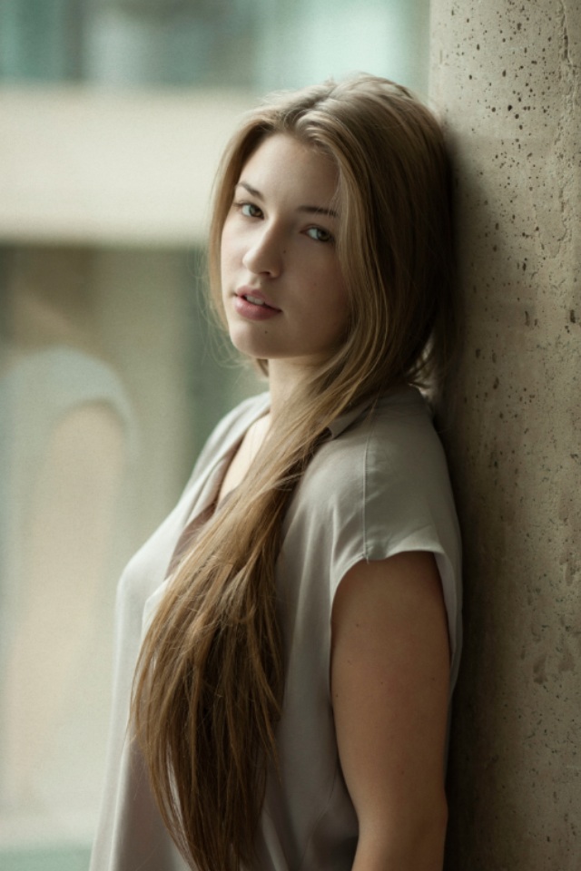 Female model photo shoot of Chelsea Ruppel