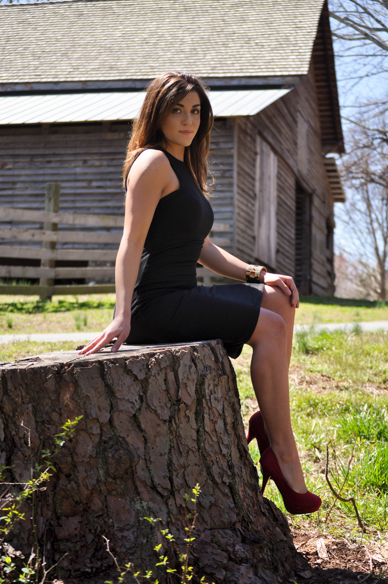 Female model photo shoot of AnastasiaMarie by Top Shore Photos