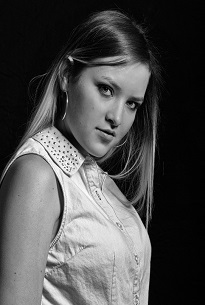 Female model photo shoot of Tess Yates by Stuart King in Cumming, GA