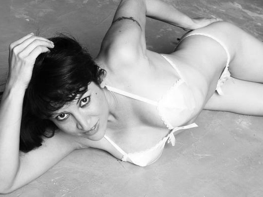 Female model photo shoot of Marci Donor
