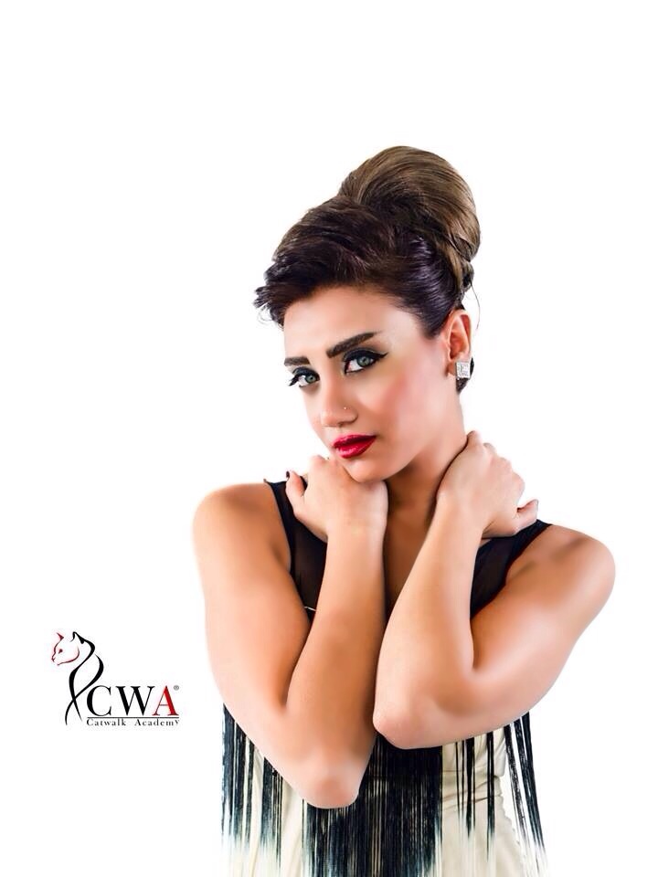 Female model photo shoot of Kholoud Ezz