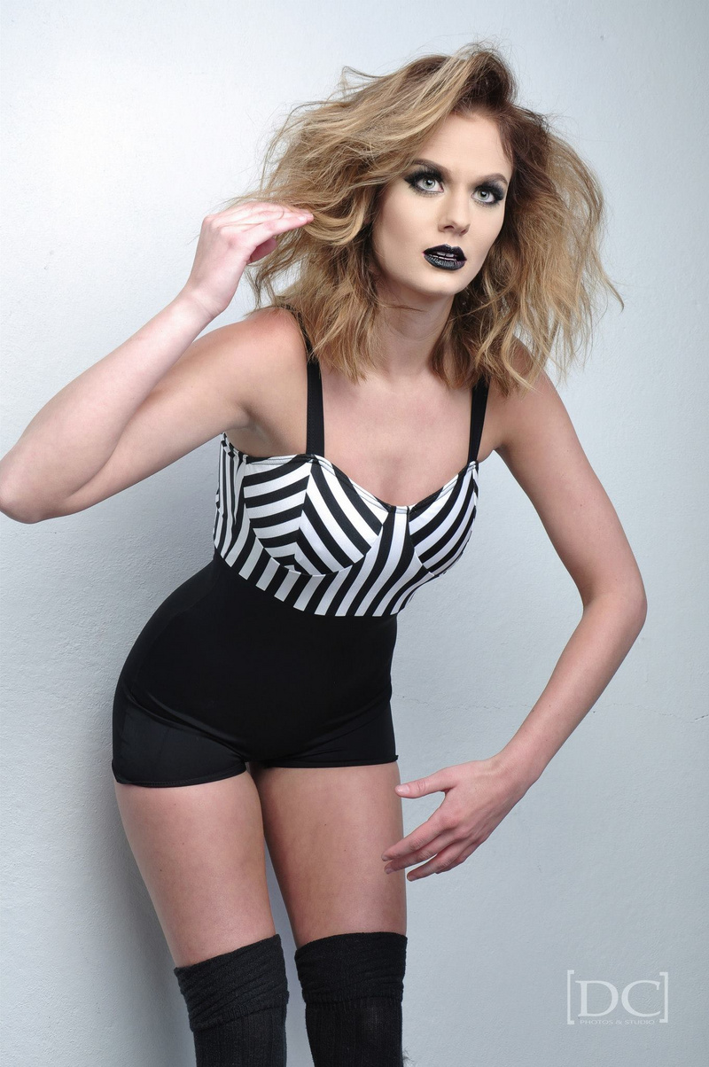 Female model photo shoot of MakeupbyLuzG