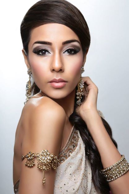 Female model photo shoot of Kaajal Vaghela