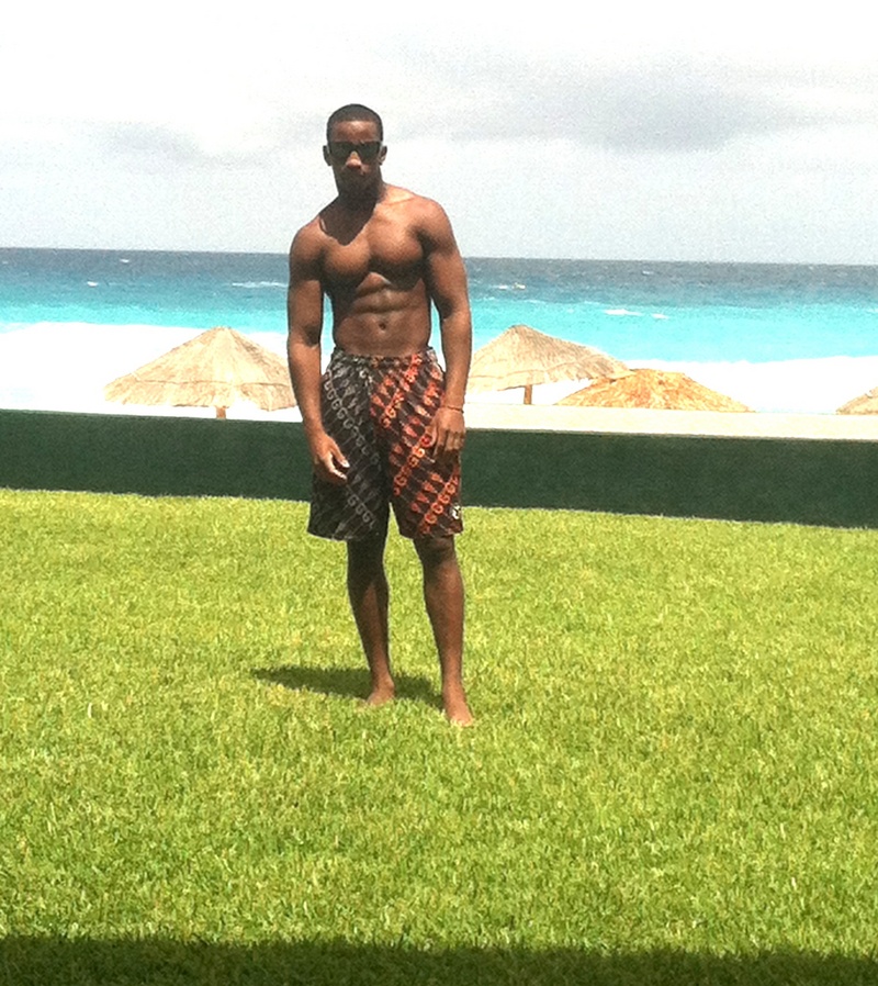Male model photo shoot of tswaby in Mexico