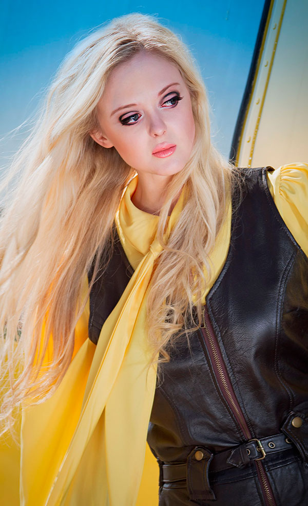 Female model photo shoot of AlexPhotographer in Devon, UK