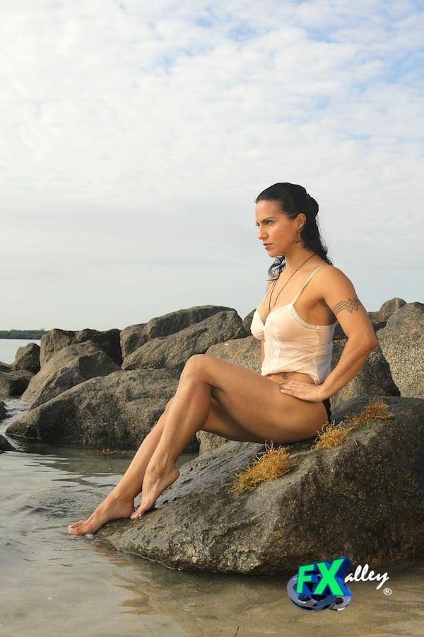 Female model photo shoot of Carmen Amara by Fxalley in Key Biscayne