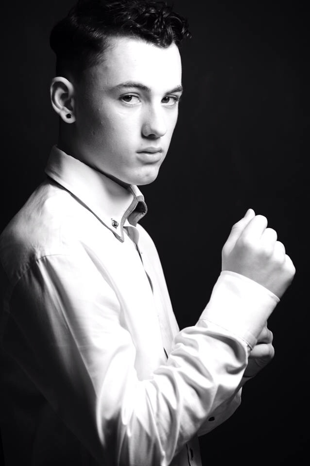 Male model photo shoot of matty_ashley