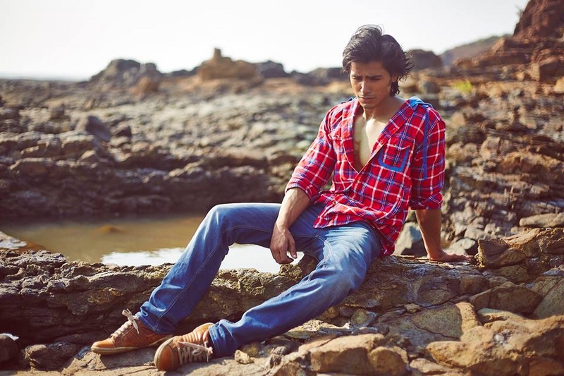 Male model photo shoot of Mohit_raj
