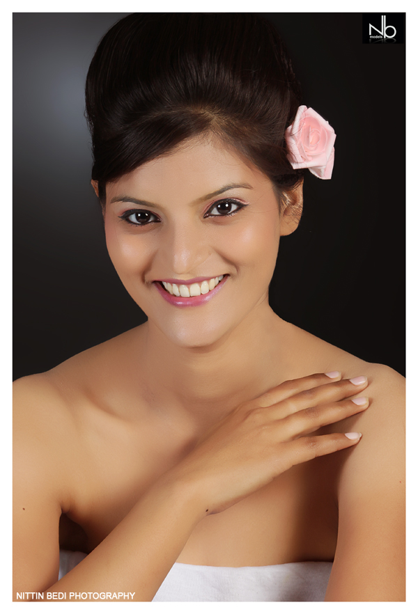 Female model photo shoot of ruchika kaur