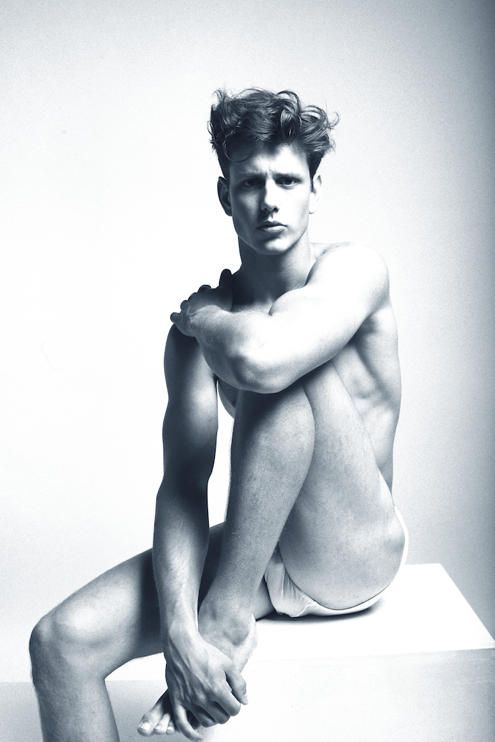 Male model photo shoot of Fabio Binder