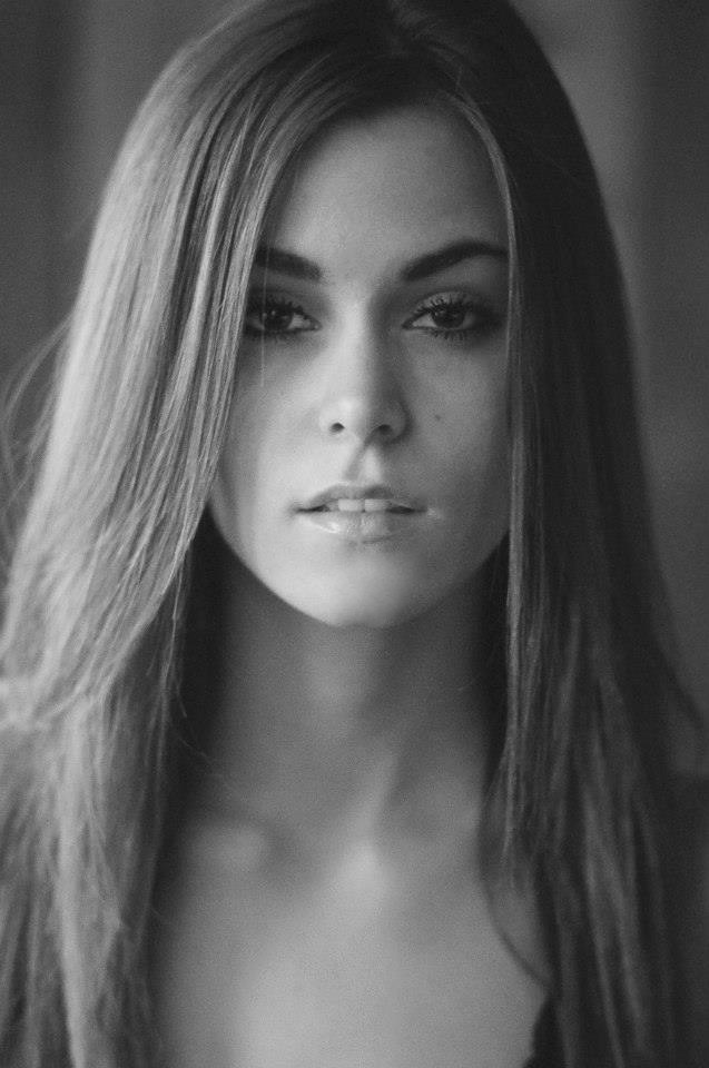 Female model photo shoot of amberleigh