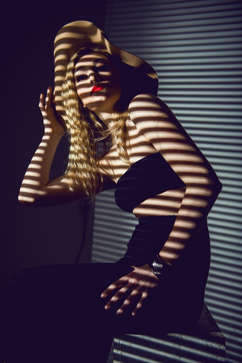 Female model photo shoot of ERENA SHARK