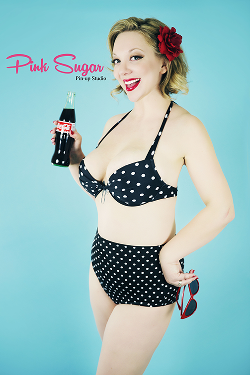 Female model photo shoot of Pink Sugar Pinup Studio