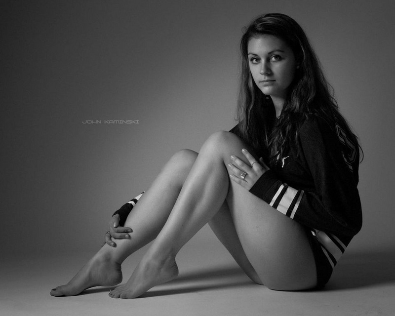 Female model photo shoot of Jennifer Mariee by John Kaminski