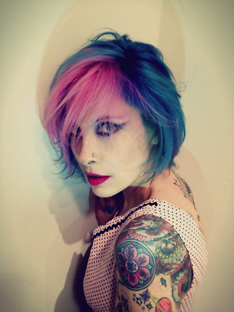 Female model photo shoot of Serena Toxicat -Tattoo  in Stephen Saiz salon
