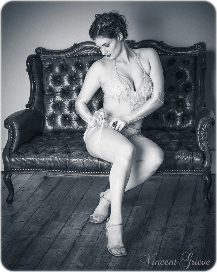 Female model photo shoot of Faustina Fahrenheit