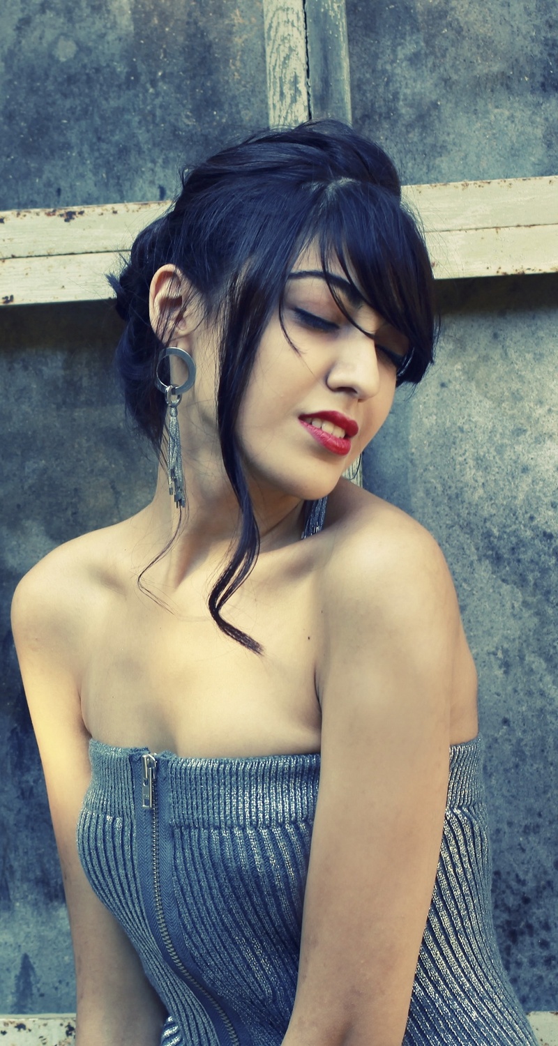 Female model photo shoot of Nara Mammad