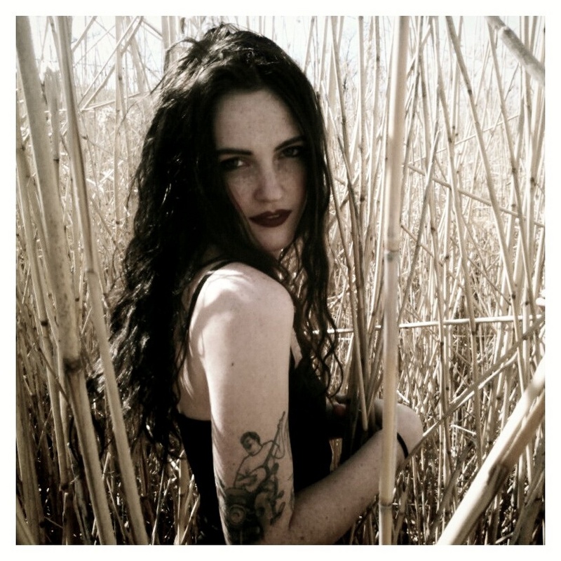 Female model photo shoot of Sarah Dygard