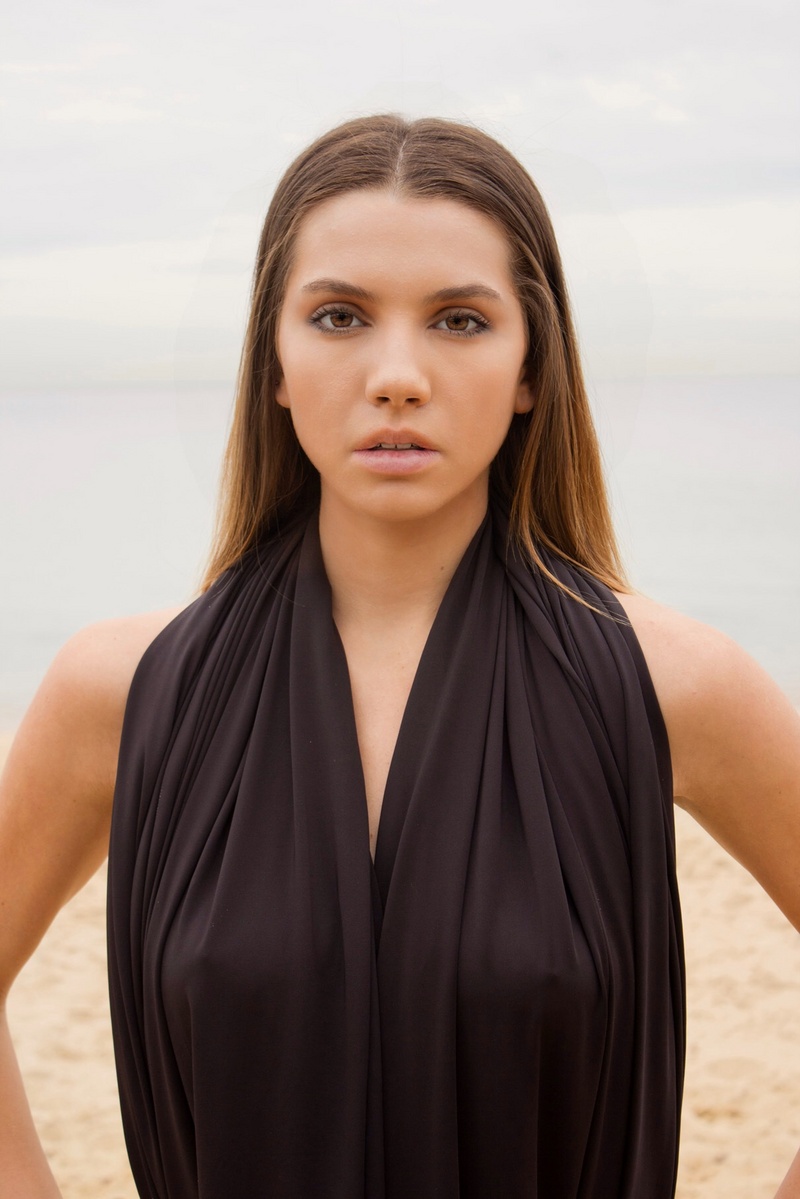 Female model photo shoot of Sacha Clare Reeve
